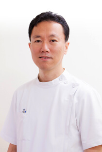 30,000人以上の方を見てきた福岡市西区のゴッドハンド水崎院長写真